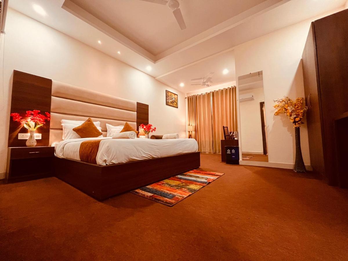 Hotel Olive Inn, Харідвар Екстер'єр фото